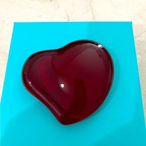 Tiffany Co. Elsa Peretti Crystal Heart Paperweight